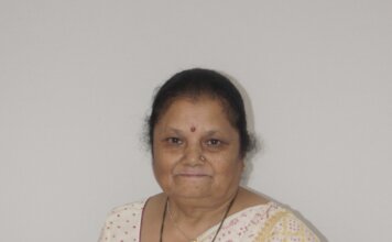 Late Damianti (Vasanti) Ramesh Shah